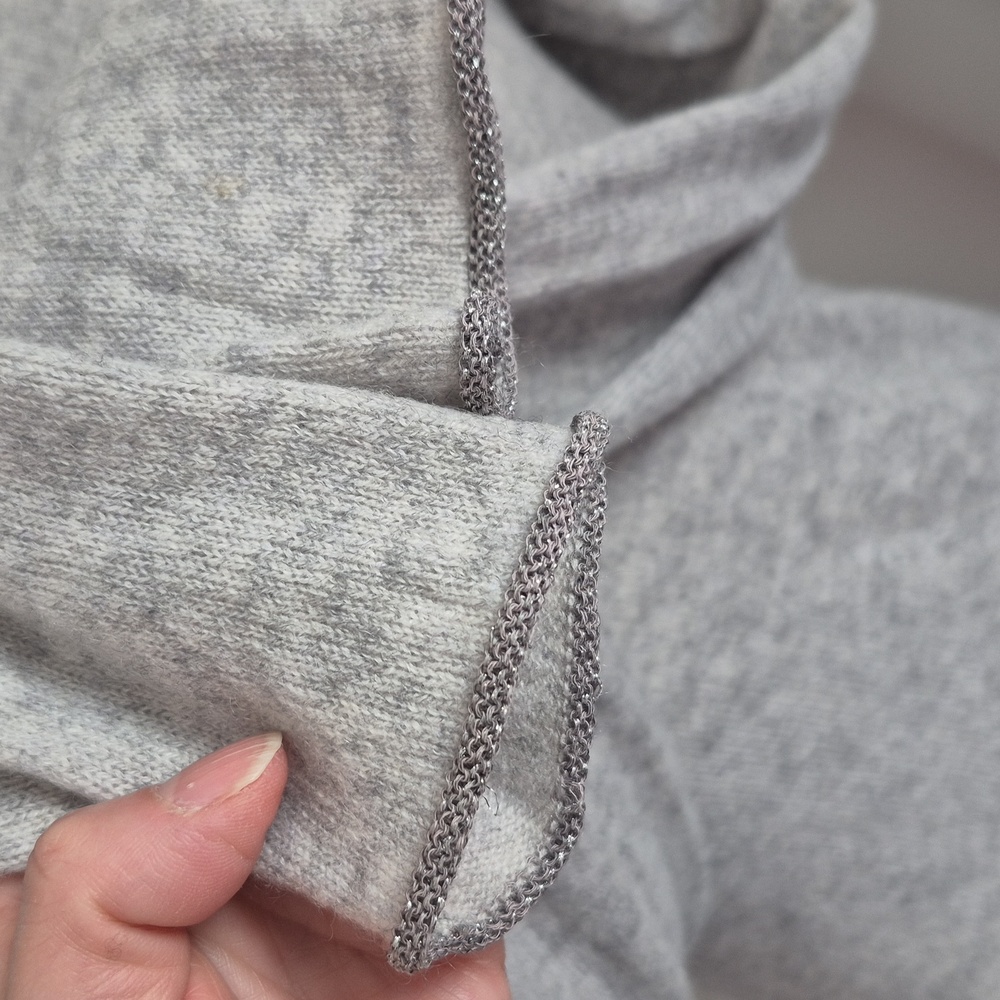 Mantovani Studio Grey Cashmere Sweater Size Small - Picture 8 of 9